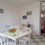 With Parking Space - Rab - 5071 Apartman