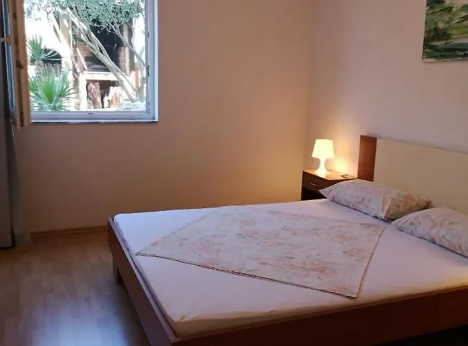 Appartement With Parking Space - Rab - 5071