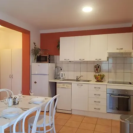 Apartament With Parking Space Banjol, Rab - 5071 *